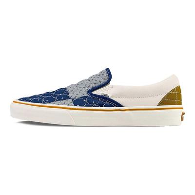 Classic Slip-On Quilted Bandana Unisex Sneakers Multi-Color Multi Marshmallow VN0A7VCFBCK