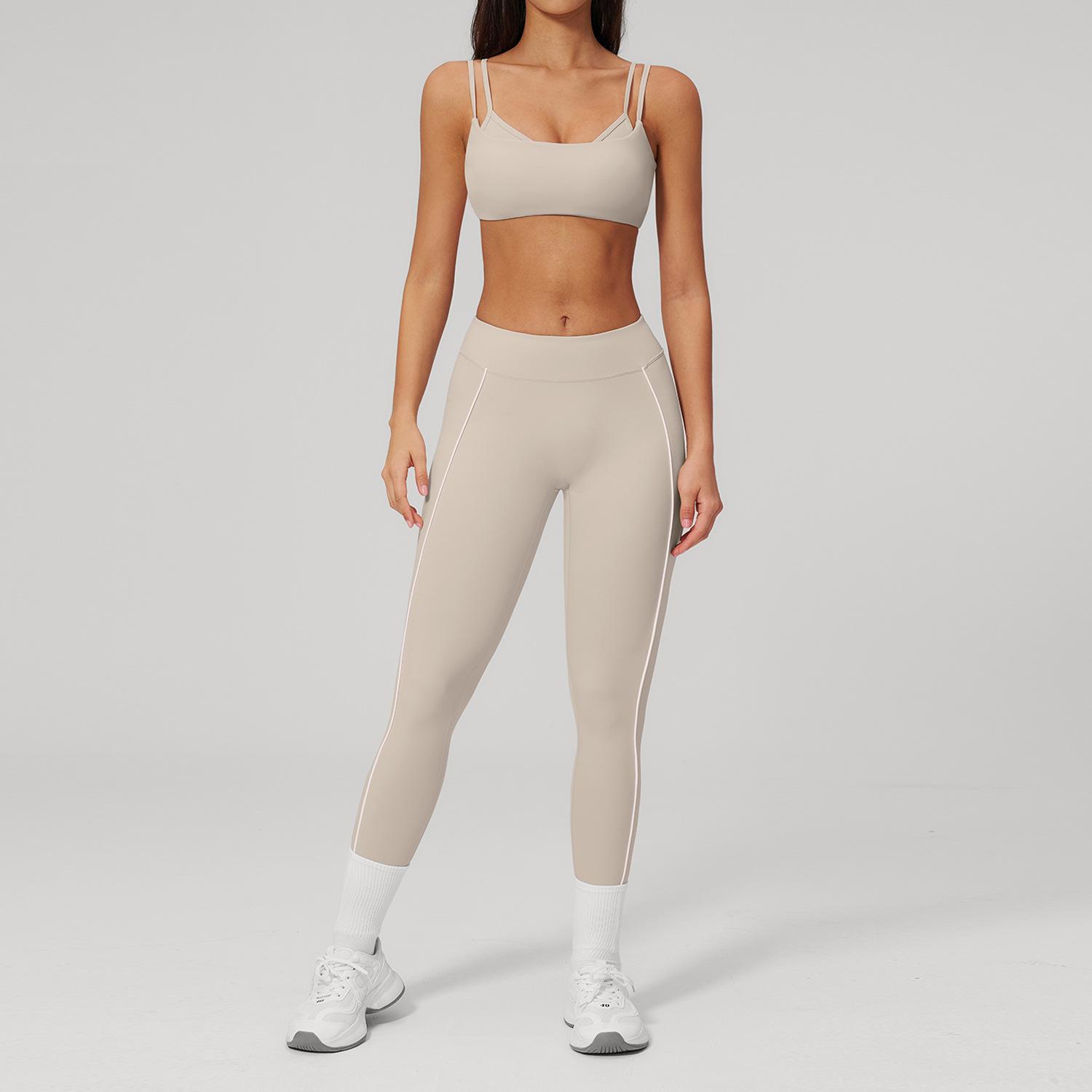 Dare to Show Nude Feel Yoga Set: Women s White Contrast Stitch 3D Fit Running & Fitness Wear