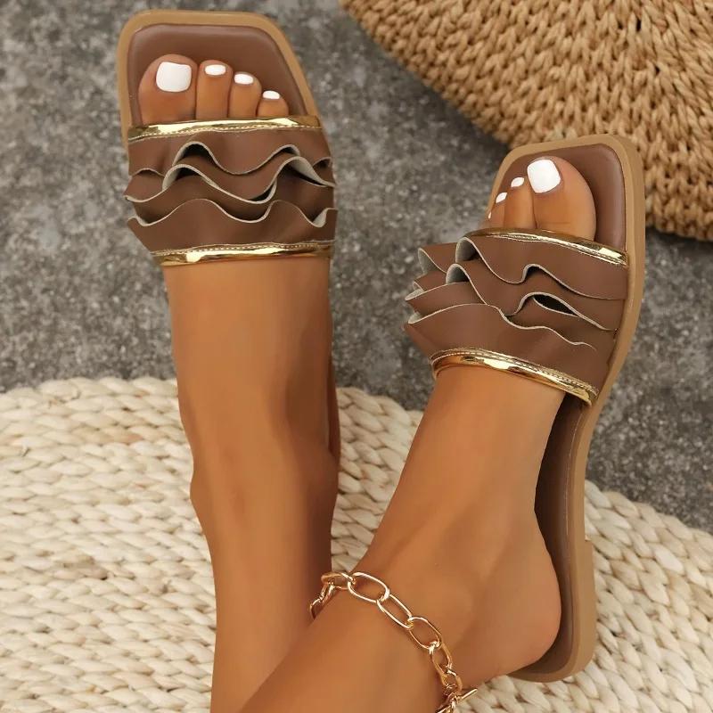 Hot Selling Versatile Women's Slippers Open Toe Summer Beach Comfortable Flat Bottom Square Toe Casual Outer Shoes for Women