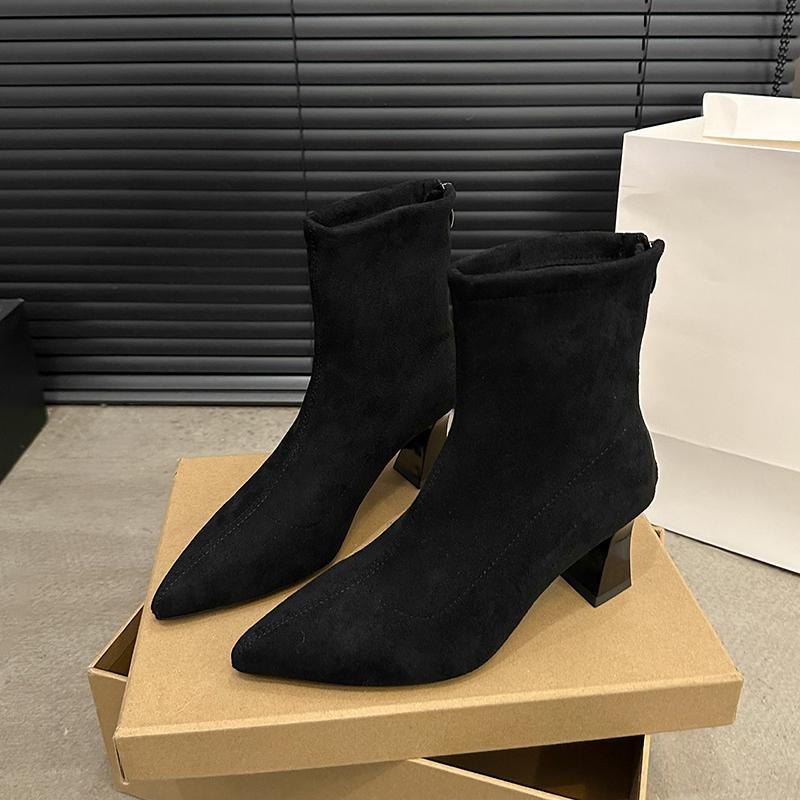 

Pointed Toe Rhinestone Booties Women s Autumn and Winter 2026 New Temperament French Mid-chunky Heel Stretch Skinny Boots 35
