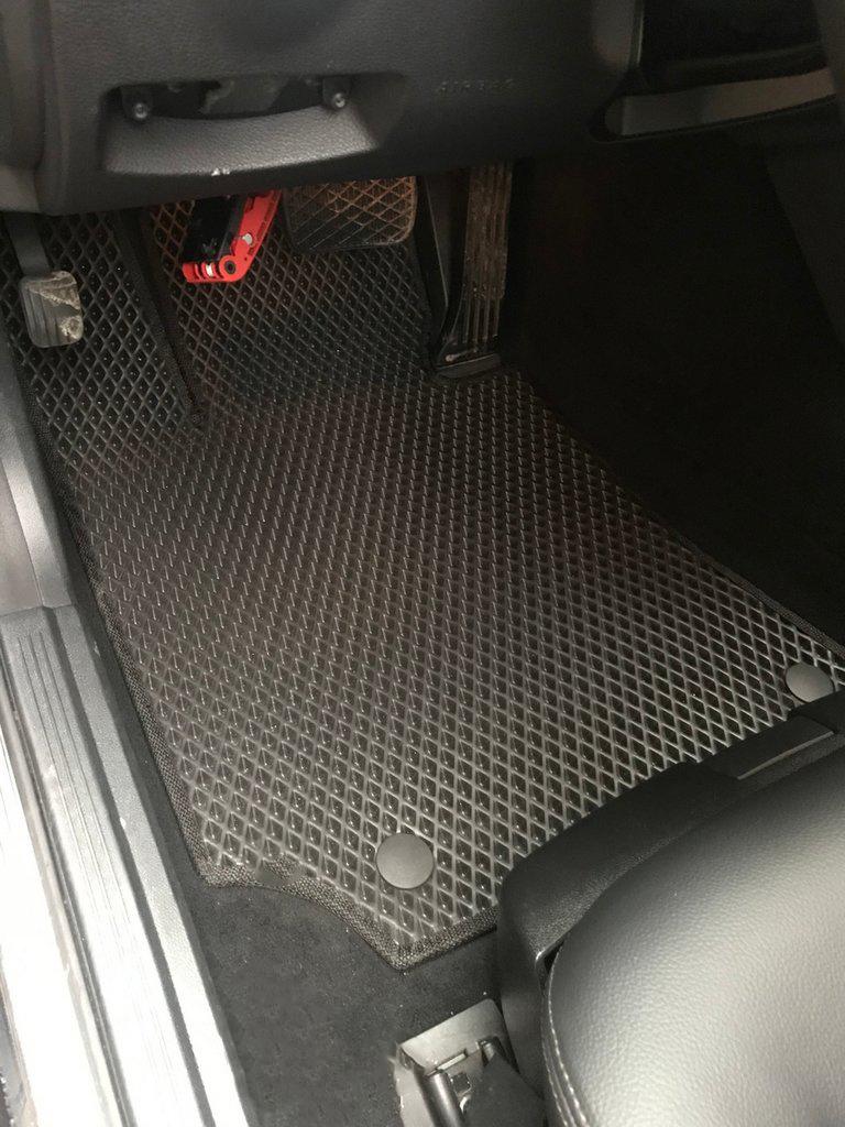 

Килимки EVA (чорні) для Mercedes E-сlass W212 2009-2016 рр.