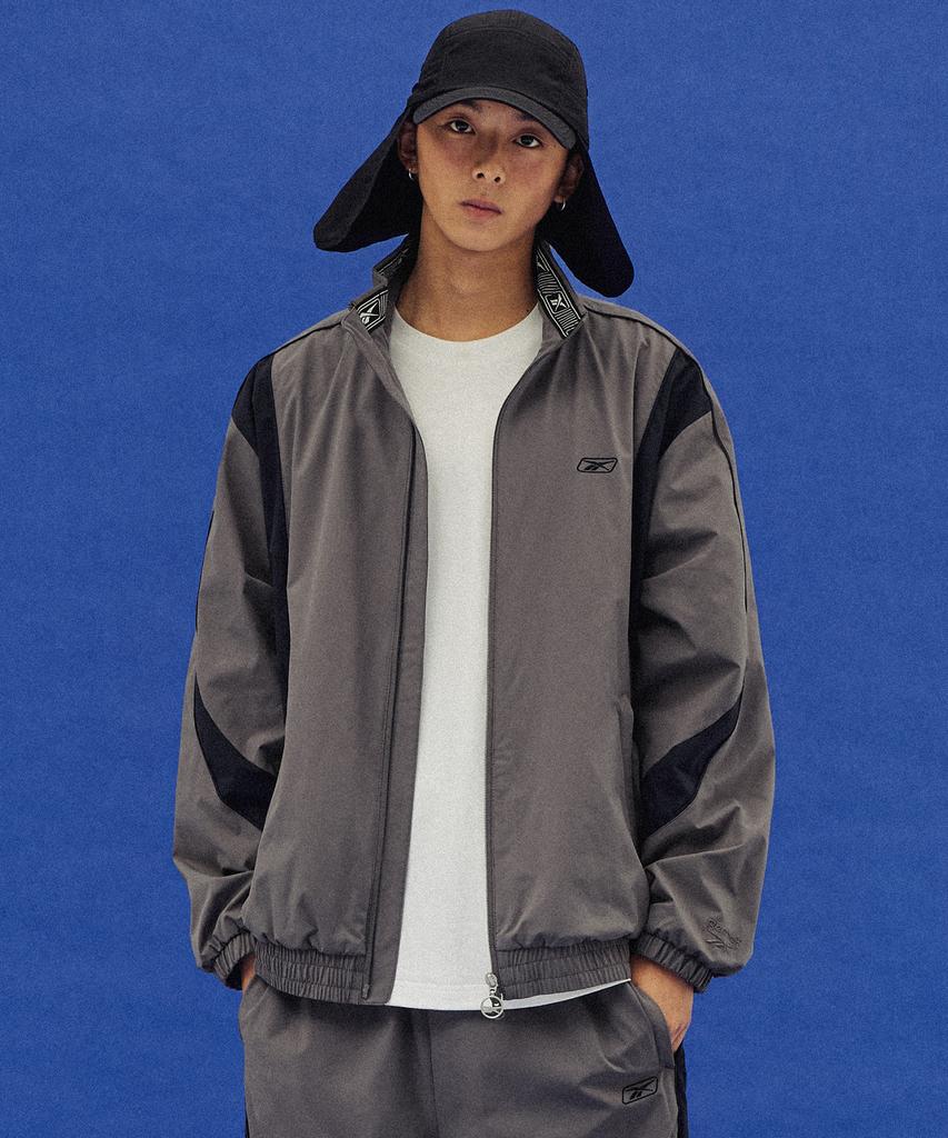Reebok Premier Warm Mesh Windbreaker - Grey