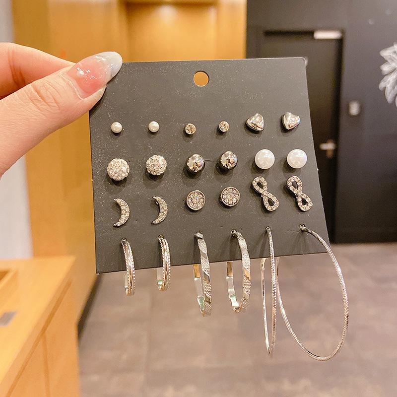 Women's High-End Plain Hoop Earrings: Light Luxury Ear Drops & Studs, Niche Design for Autumn/Winter.