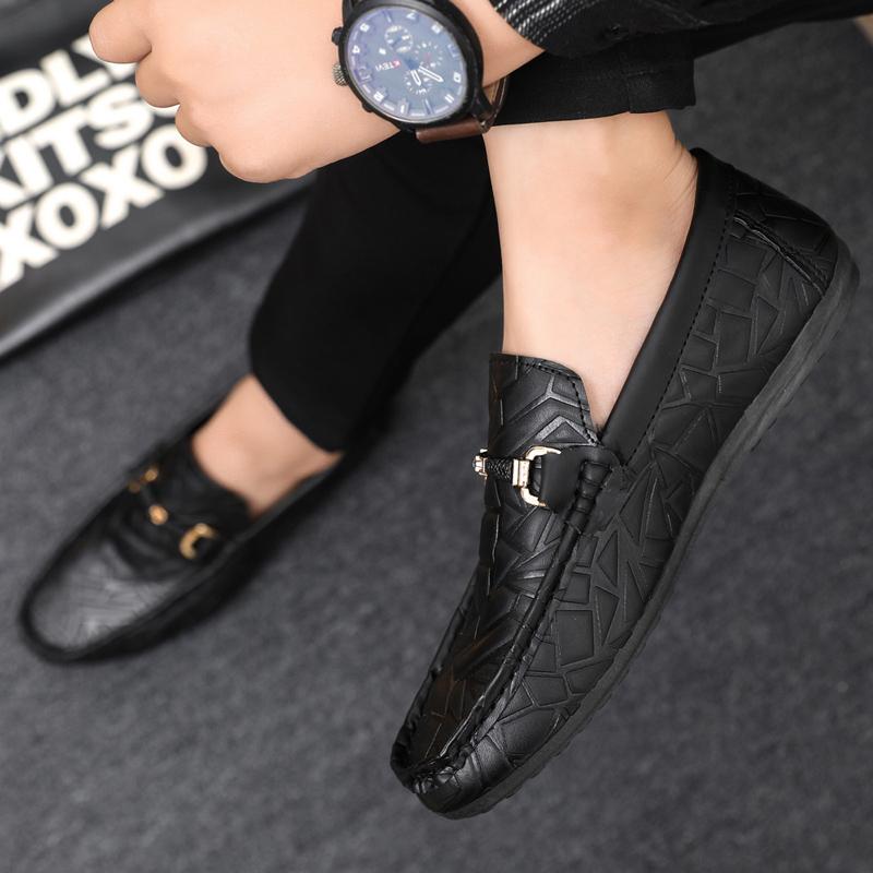 Fashion Mens Leather Shoes Round Toe Flat Black Male Casual Shoe Legitimate Designer in Promotion New Footwear Offer Social Trend