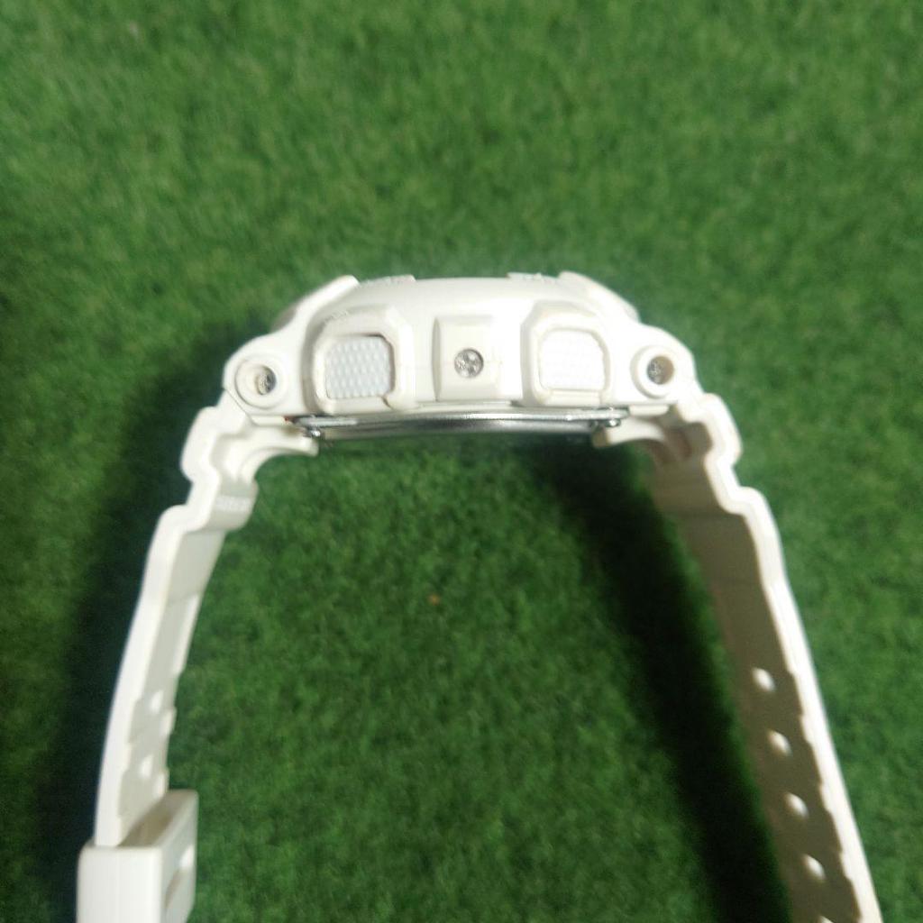 Used Casio Baby-G White & Pink Gold