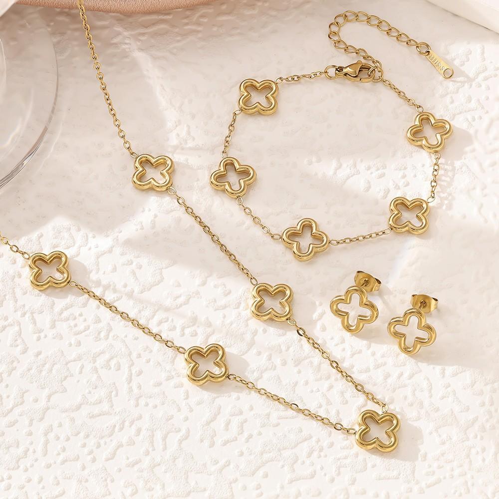3 In 1 Three-dimensional Hydraulic Hollow Stainless Steel 18K Lucky Grass Four-leaf Clover Chen Lady Bracelet Necklace Stud Earrings Set