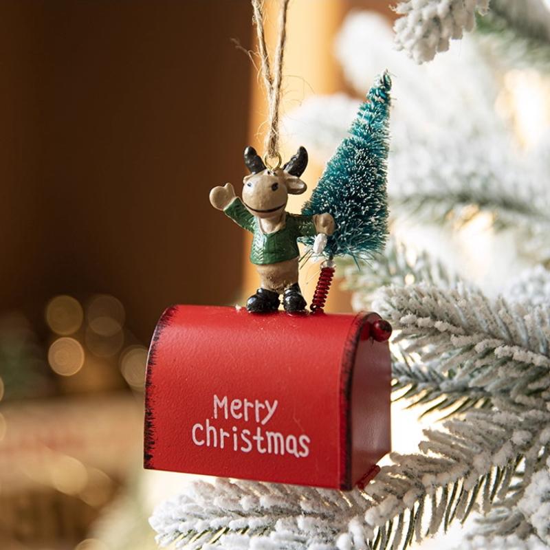 Christmas Wrought Iron Decoration Cottage Mailbox Hanging Decoration Window Display Pendant Home Decoration