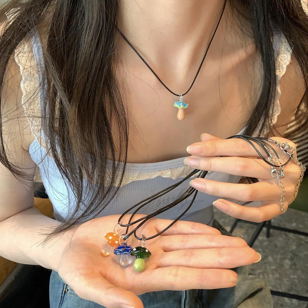 Glazed Mushroom Pendant Necklace Versatile Fashion Premium Clavicle Chain ins Simple Jewelry