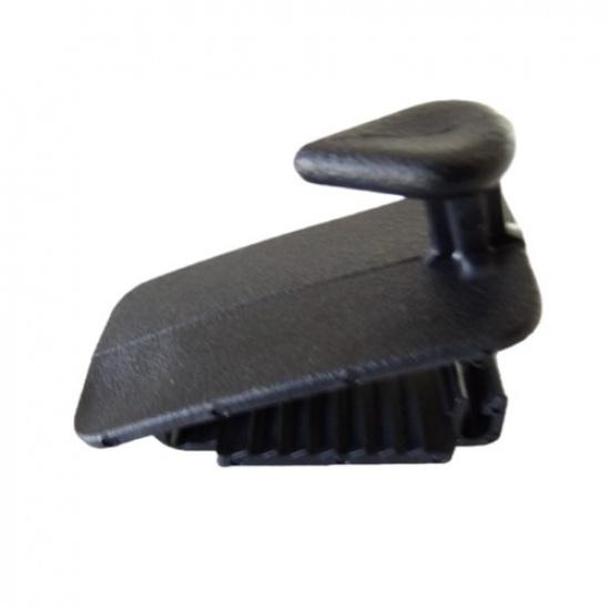 Front Floor Mat Retainer Hook Clip For Mazda CX-7 CX-9 MX-5 2 3 5 6 0000-89-L14A