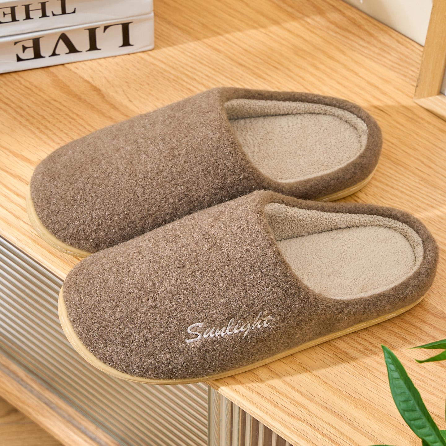 

Зимние женские домашние тапочки плюшевые теплые плоские шлепанцы дышащие мягкие нескользящие тапочки для дома и улицы мужские повседневные тапочки 44-45 коричневый