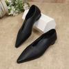 New Style Shoes - Retro Pointed Toe Single Shoes with Soft Sole and Flat Bottom - Women's Shoes