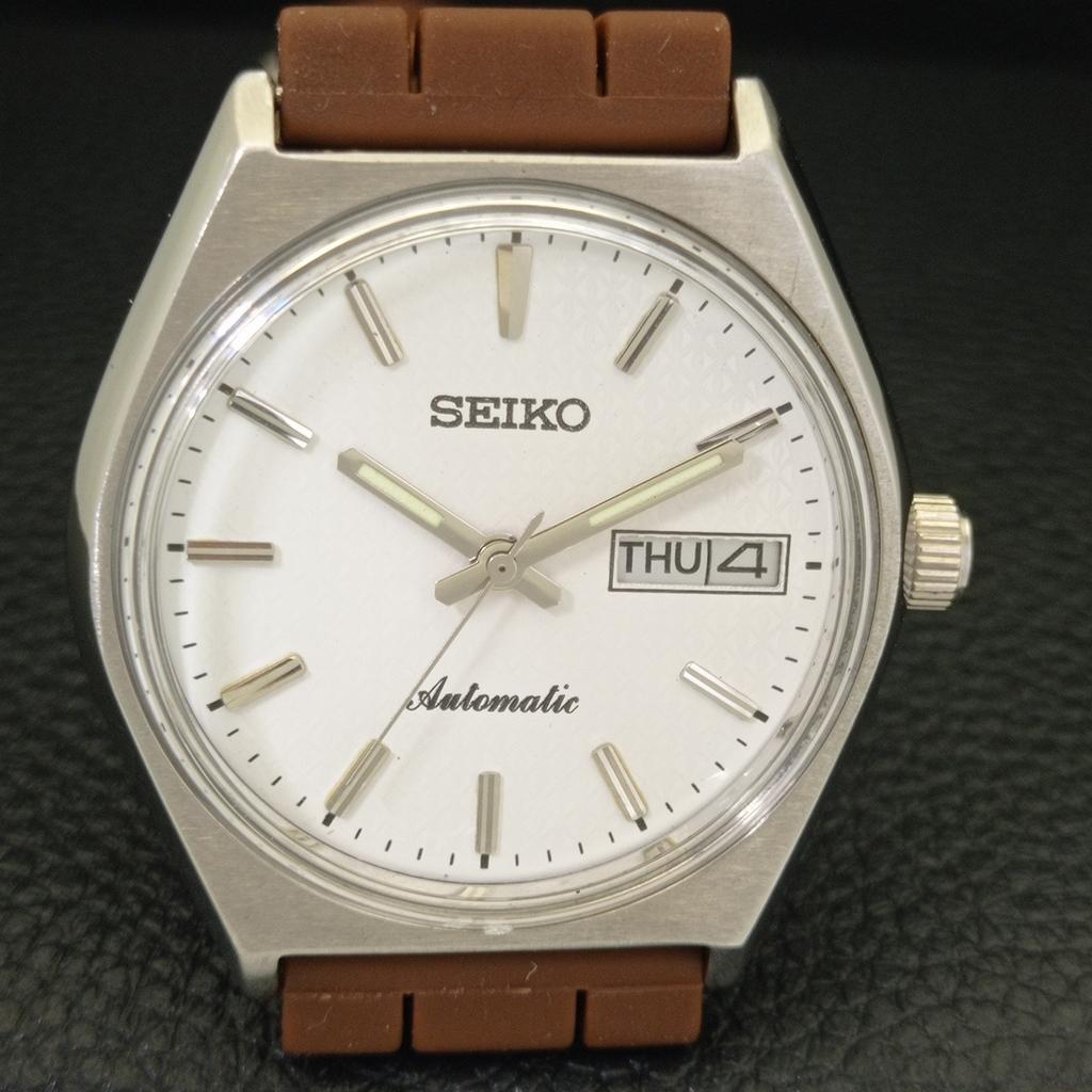 Seiko AUTOMATIC JAPAN 6349A VINTAGE MENS WHITE COLOR DIAL WRIST WATCH A702509-1 R126-a702509
