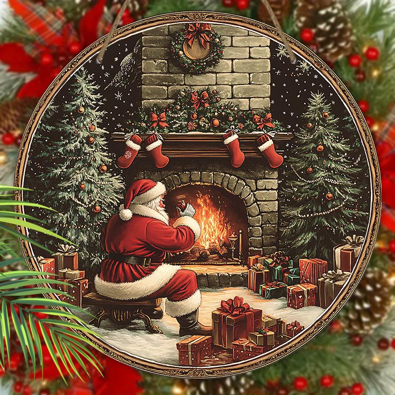 Vintage Wooden Christmas Sign with Santa Claus & Fireplace Pattern, Christmas Eve Round Sign for Front Door Wall Hanging Decor, Ideal Christmas Gift