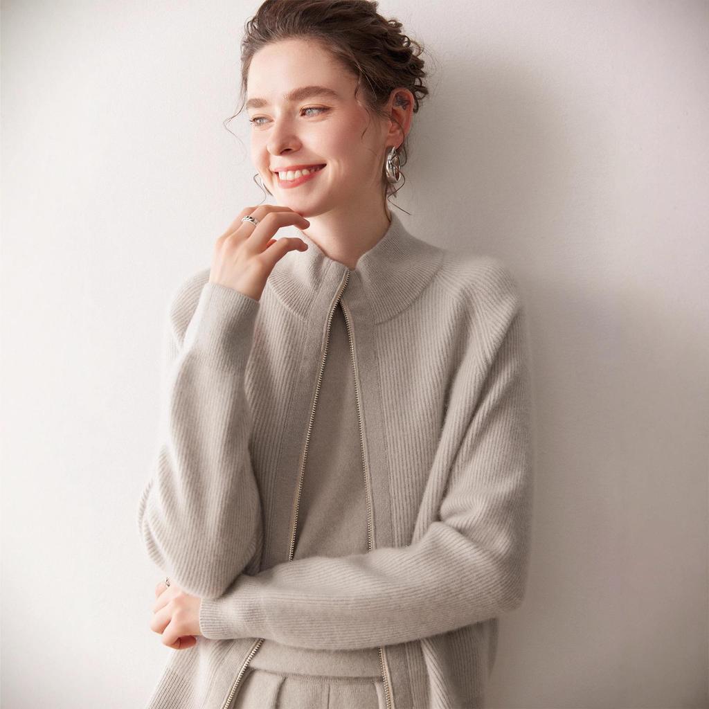 Women's Cashmere Zipper Cardigan - Slim Fit, Loose Raglan Sleeve, Stand Collar, Knit Wool Sweater for Autumn & Winter