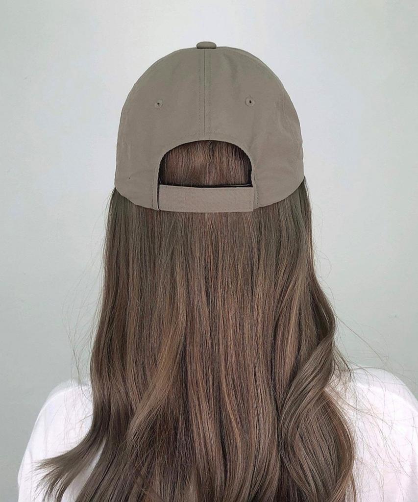 Tueseupis Nylon Signature Lettering Logo Ball Cap (Khaki Beige)