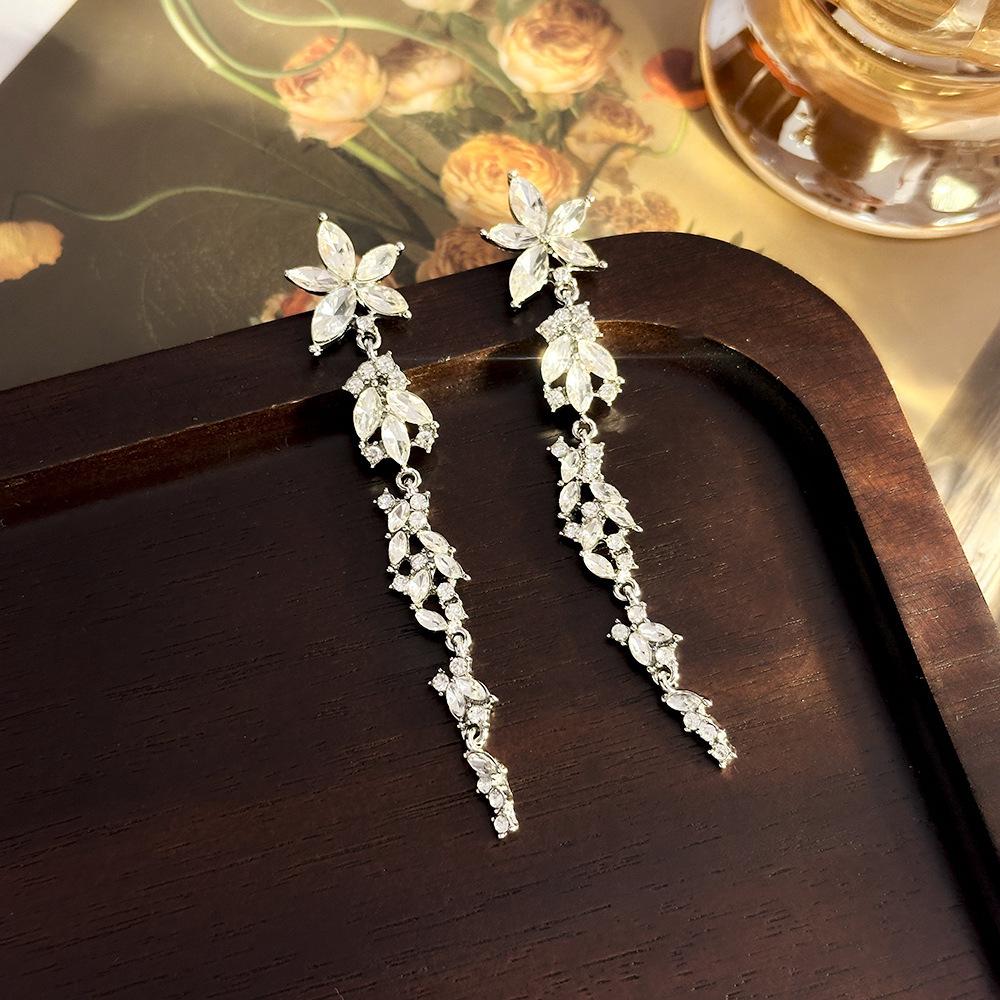 Silbernadel Einfache Silberne Metallstecker