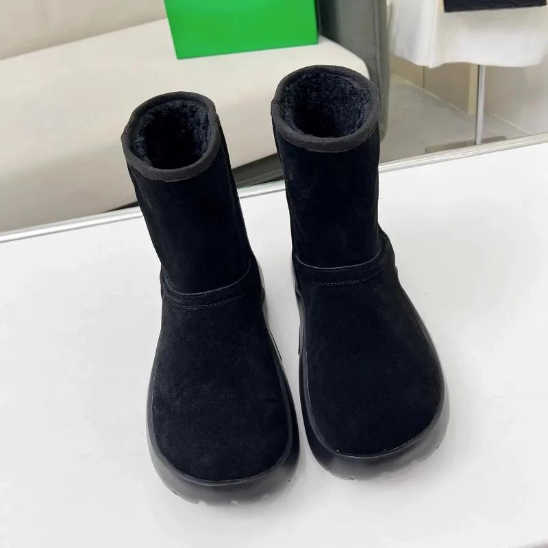 

Мода 2024 года, высококачественная женская обувь, женские сапоги без застежек, модные короткие плюшевые повседневные сапоги, женская горячая распродажа, сплошные зимние сапоги с круглым носком 40 чёрный