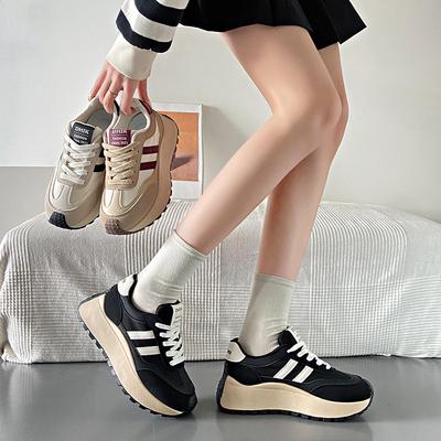 Lässige Damenschuhe Flache Schuhe Damen Bequeme Schuhe mit dicker Sohle Hochwertige Sportliche Höhenerhöhende Forrest Gump Schuhe