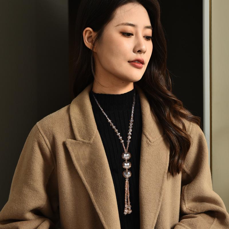 Versatile Crystal Multi-color Tassel Pendant Pendant Necklace for Women in Autumn and Winter