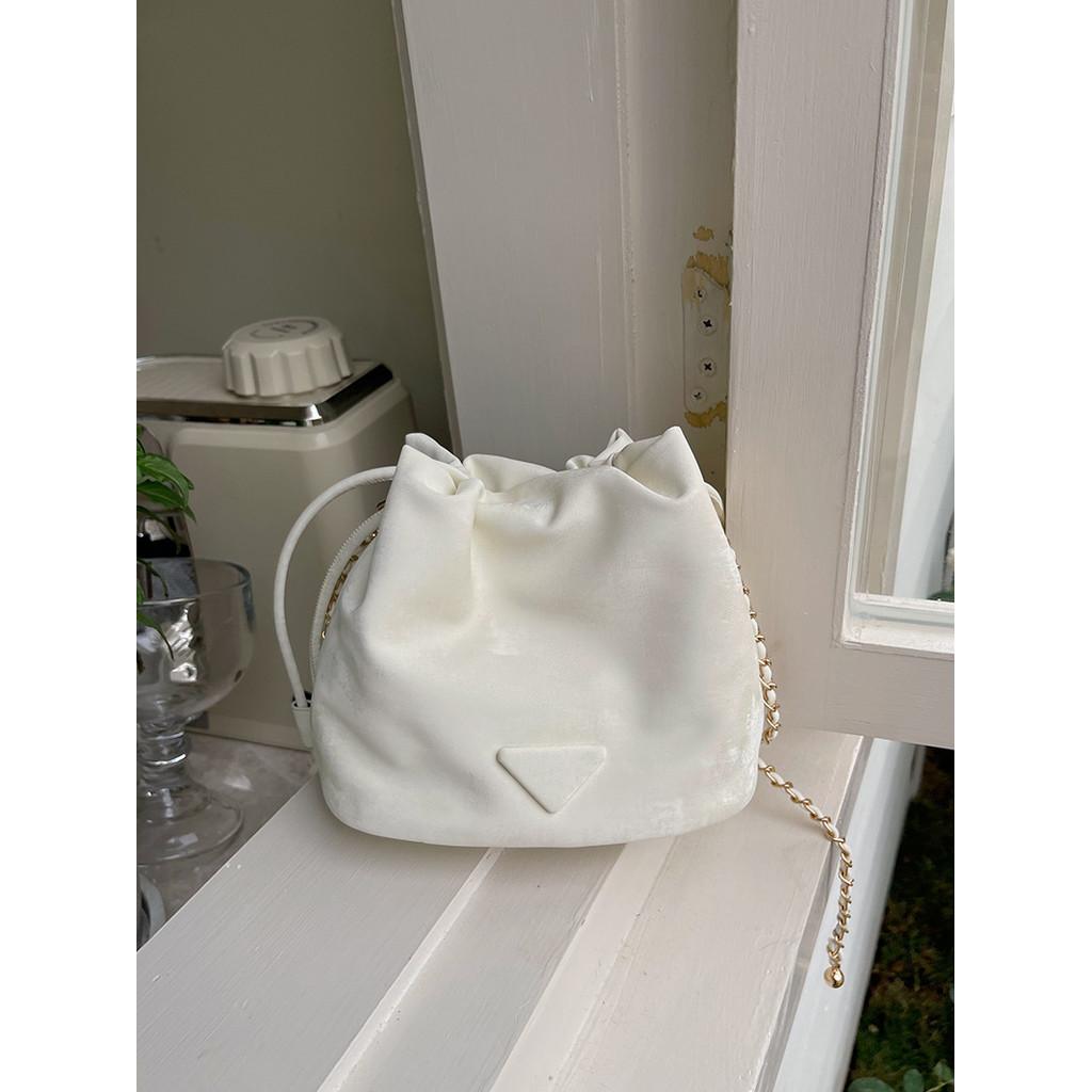 IELGY Cloud Puff Bag, Women's Pink Strap Chain Bag, Fashion Versatile Niche Shoulder Crossbody Bucket Bag