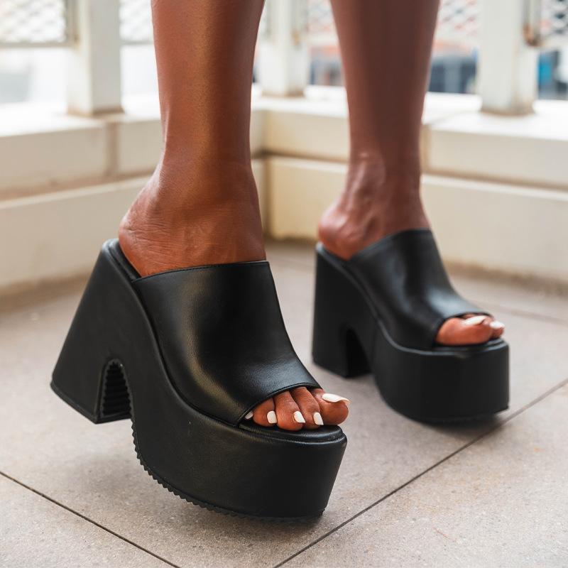 Fashion Shoes Woman Summer Gothic Style Platform Wedges Slippers Fashion Women's Shoes Beach Open Toe Sandals Large Size