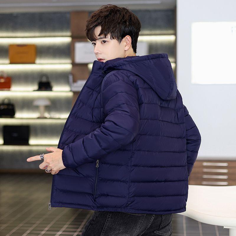 

Стильный мужской короткий пуховик с капюшоном и воротником-стойкой для сохранения тепла осенью и зимой 5XL темно-синий