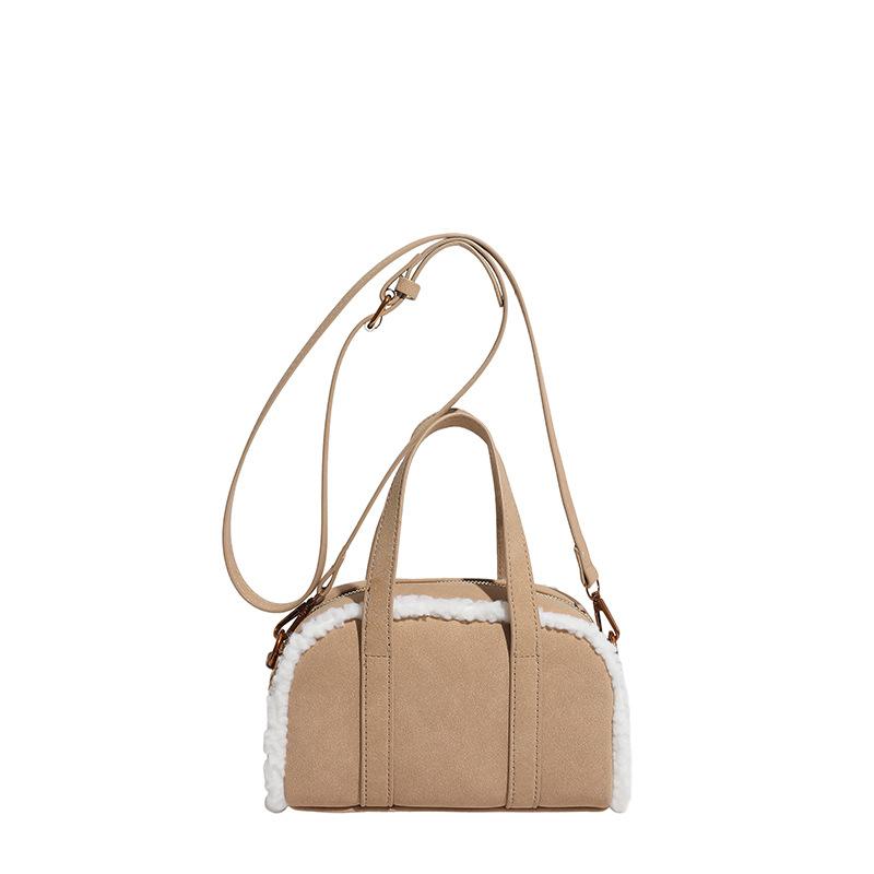 

Stylish and Fashionable Women s Plush High-end Autumn and Winter Hand-held Small Square Bag хакі