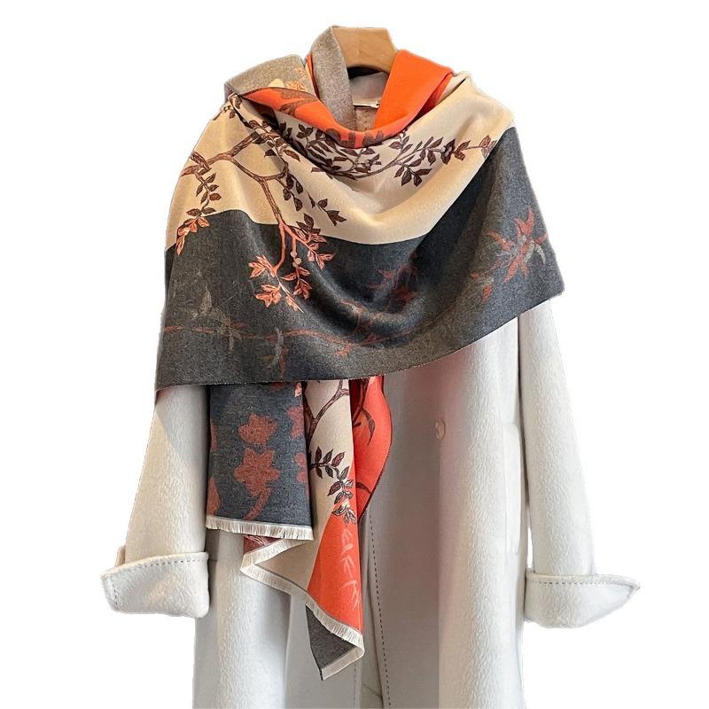 Autumn New Cashmere Tassel Scarf Women's Fashion Age-reducing Jacquard Scarf Warm and Thickened Large Shawl