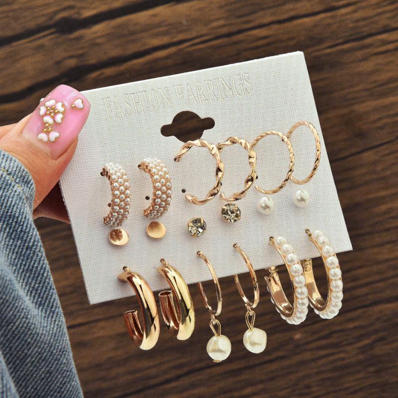 Chic Cross-Border Fashion Earrings for Women: Elegant and Versatile Ear Drops with a Bold, High-End Look