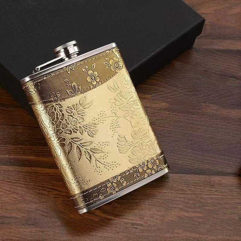 8oz Stainless Steel Hip Flask with Russian Leather, Portable Outdoor Small Flask - Brown/Black