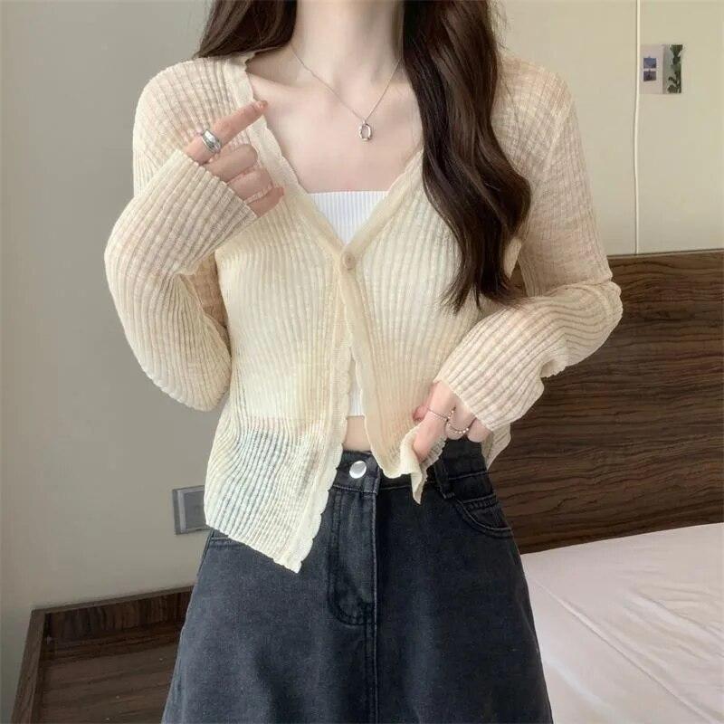 Cardigan sottile in seta di ghiaccio corto bianco da donna manica lunga lavorato a maglia protezione solare slim crop top Kintwear nuova moda semplice casual primavera estate