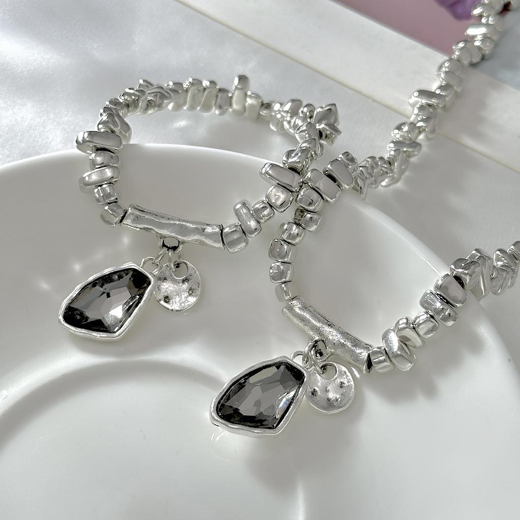 Minimalist Style Acrylic Inlaid Pendant Necklace Metal CCB Irregular Beaded Collarbone Chain