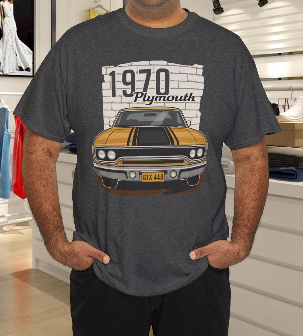 

1970 Plymouth GTX 440 Muscle Car Front View Classic Vintage Mopar T-Shirt 2XL