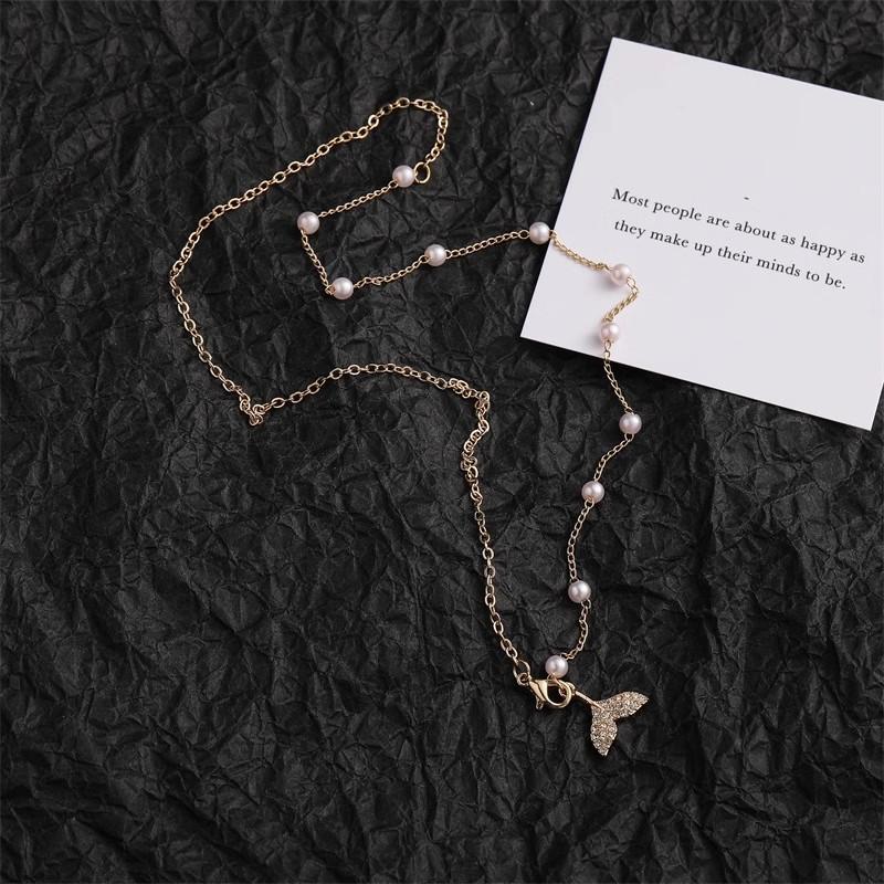 Fashion Double Pearl Necklace Women s Wind Butterfly Clavicle Jewelry Flowers Fashion Temperament Necklace