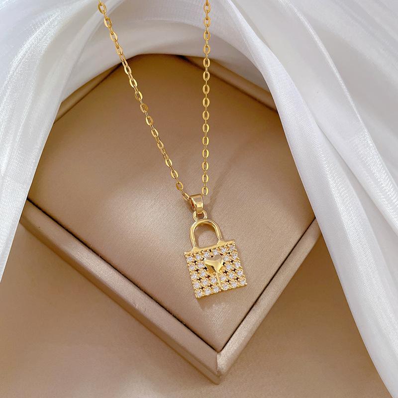 Titanium Steel Love Lock Light Luxury Temperament Gorgeous Full Diamond Necklace Female Versatile Collarbone Chain Titanium Steel Chain