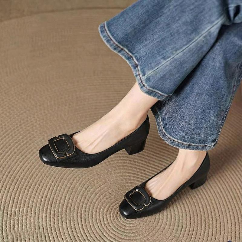 Height increase cm classic four-season rv square buckle hollow single shoes women's new temperament square head small leather sandals outer wear