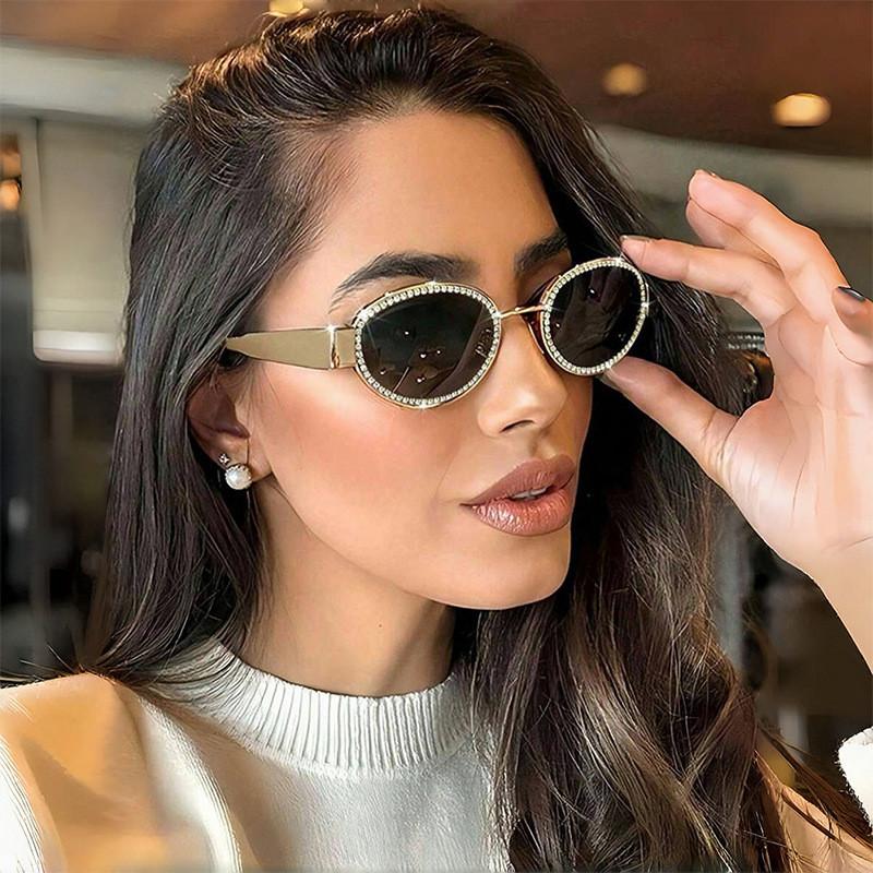 Womens Oval Frame Sunglasses With Uv400 Protection For Outdoor Fashion And Sun Protection
