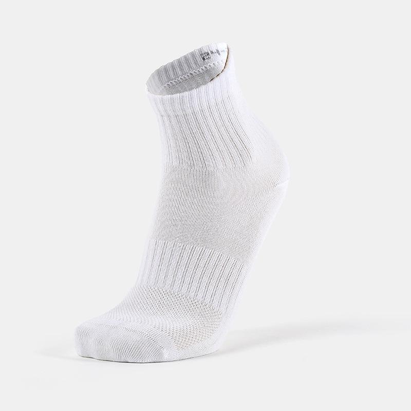 MEIKAN Unisex Mid-Calf Sweat-Absorbent Breathable Cotton Sports Socks - Solid Color (White)