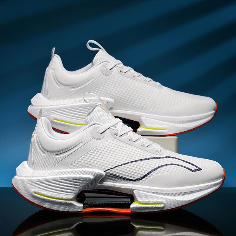 

2024 новые летние мужские кроссовки сетчатые дышащие тонкие спортивные туфли для подростков и студентов сверхлегкие амортизирующие кроссовки для бега 45