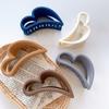 Korean Crab Hair Clip Women Love Pattern Hair Clip Colorful Solid Color Hollow Out Plastic Hair Claw Girls Hair Accessories New