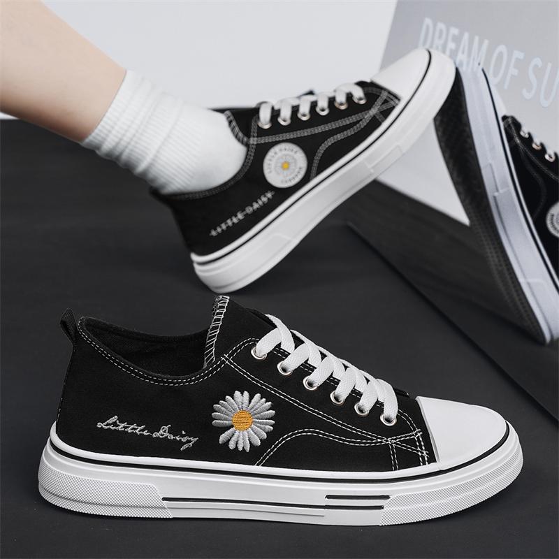 

Canvas Men s Shoes Summer Breathable Classic Low-top Boys Sports Casual Board Shoes Black Cloth Shoes Zapatillas Comodas 44 чёрный