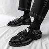 Estate Nuovi Gladiatori da Uomo Nero Bianco Pelle Verniciata Scarpe Casual Sandali da Spiaggia Traspiranti Pantofole da Esterno Taglia Plus