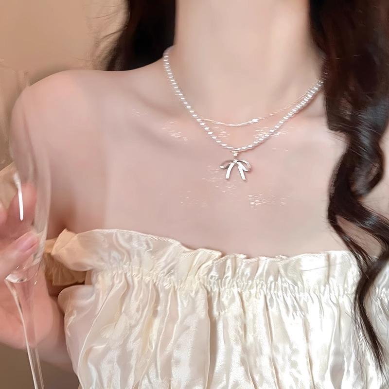High-End Faux Pearl Bow Necklace with Double Layer Clavicle Chain Plated бронзовый