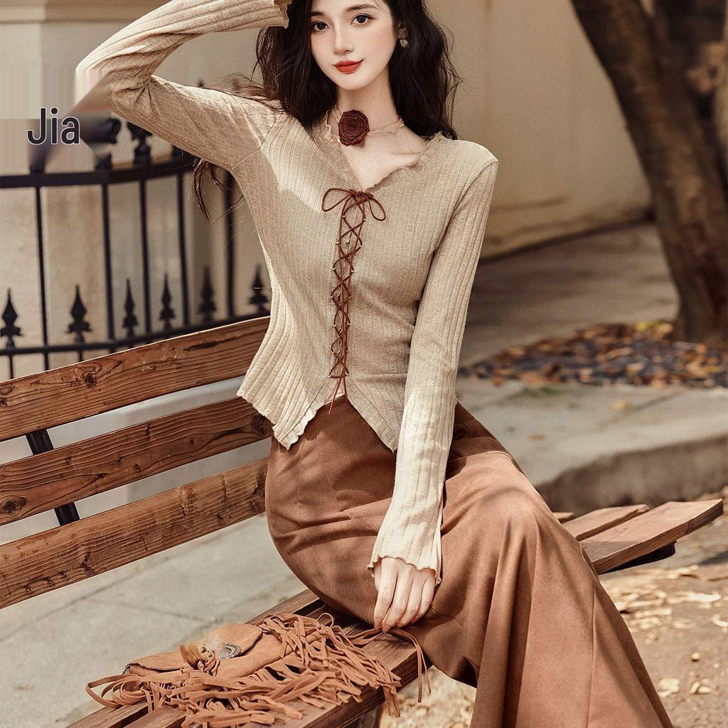 Women's Slim-Fit Knit Top & Long Velvet Skirt Two-Piece Set for Spring & Autumn