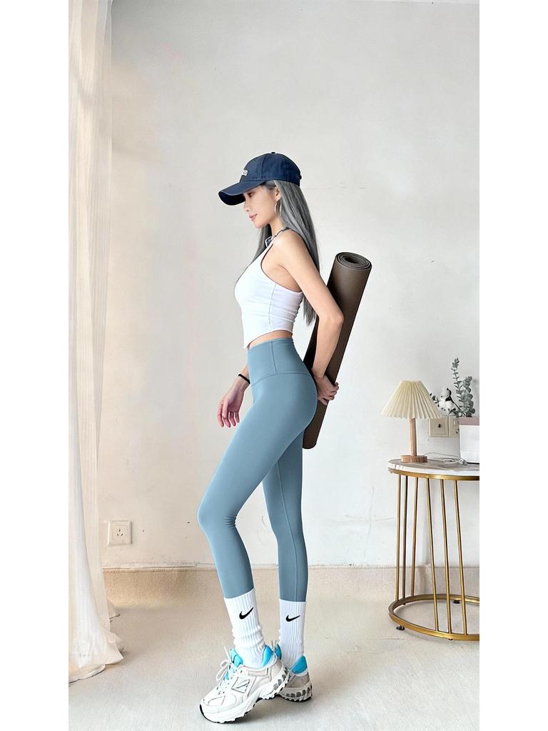 Lulu Elastic Fitness Pants: Women's Quick-Drying, Hip-Lifting Yoga and Running Tights for Spring and Summer.