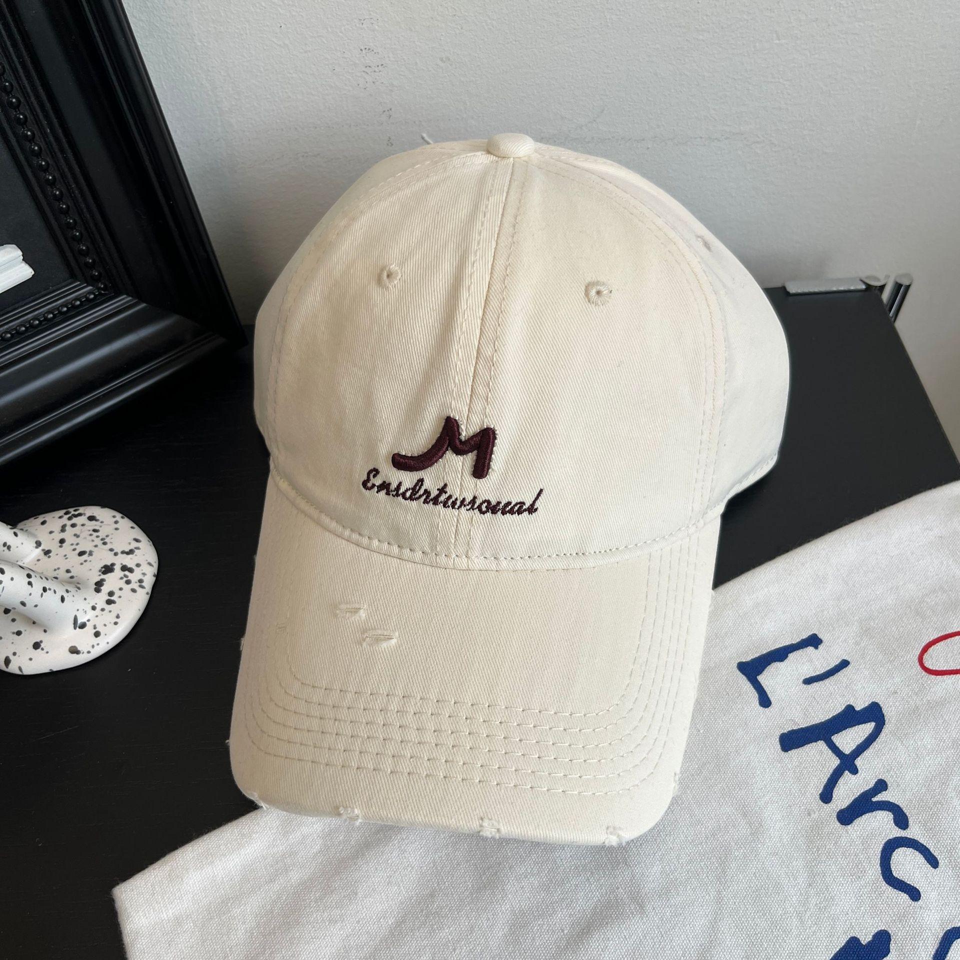 

Простая бейсболка с вышитыми буквами и мягким верхом для мужчин и женщин, весенняя, новая универсальная кепка для пары M（56-58cm）