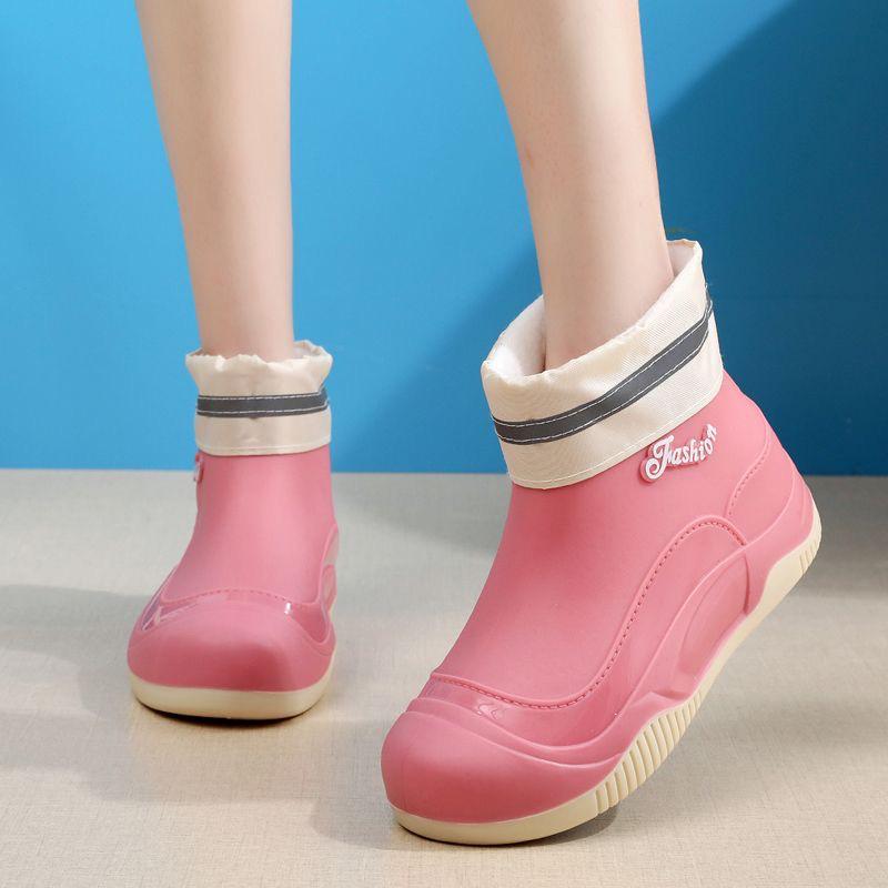 

Жіночі водонепроникні нековзкі короткі гумові чоботи, з оксамитовою підкладкою, легкі, на пласкій підошві 39