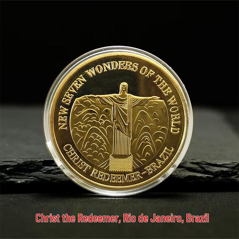 Commemorative Coin: New Seven Wonders - Pyramid, Great Wall, Taj Mahal, Colosseum Medal