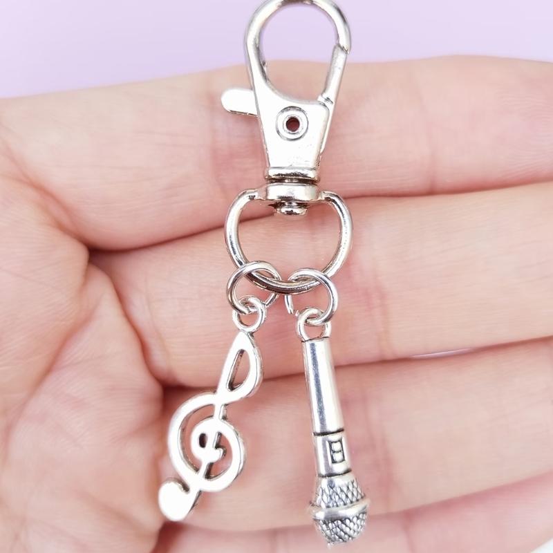 Creative Hip Hop Themed Keychain Featuring Microphone And Note Pendant Suitable For Music Fan