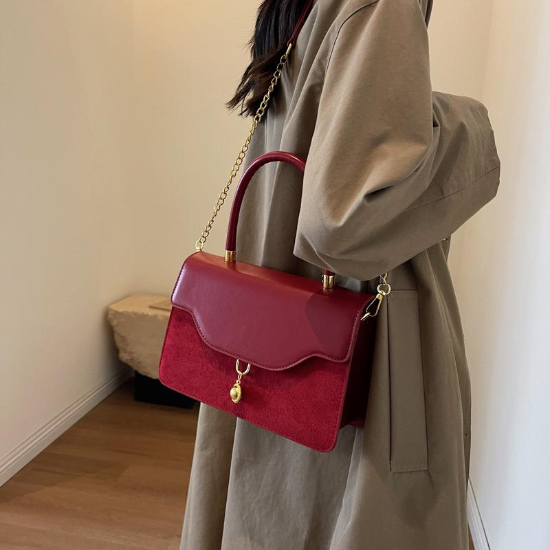 Red Wedding Retro Velvet Bag Women'S Messenger Portable Small Square Bag High Texture Portable Bridal Bag